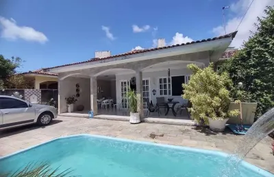 Casa de 240m² à venda, com 3 quartos (1 suíte), localizada em candeias, jaboatão dos guararapes - pernambuco.