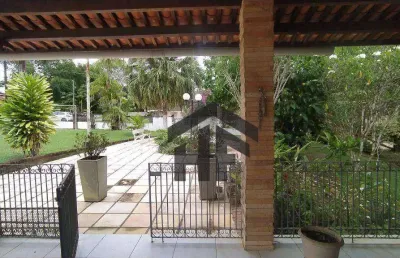 Casa de 400m² à venda, com 4 suítes, localizada em aldeia, paudalho - pernambuco.