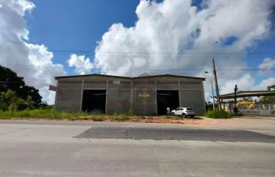 Dois galpões comerciais de 720m² com banheiro, localizado em moreno, pernambuco.