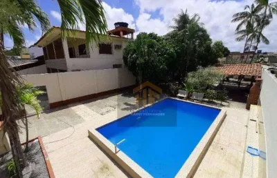 Casa com 08 quartos, localizada em fragoso, olinda - pernambuco