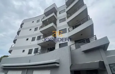 Apartamento com 3 quartos para alugar na avenida prefeito josé juvenal mafra, 31, centro, navegantes por r$ 3.500