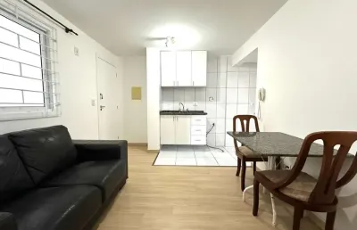 Apartamento semi-mobiliado de 40m² com 1 quarto no agua verde