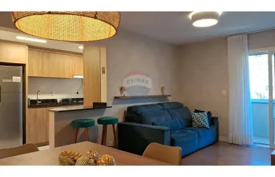 Apartamento mobiliado situado a 3 minutos da catedral de pedra em canela.