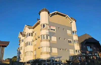 Lindo apartamento mobiliado à venda no centro de canela