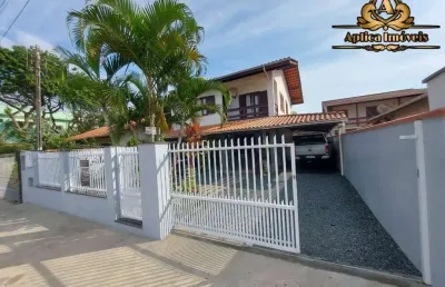 Casa com 5 quartos à venda no Centro, Penha 