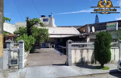 Casa amplo terreno - meia praia - navegantes próximo ao aeroporto