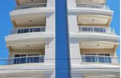 Apartamento 3 quartos, sendo 1 suíte em navegantes - centro - 100m do mar