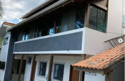 Casa 4 quartos com linda vista para o mar da praia grande, penha - sc