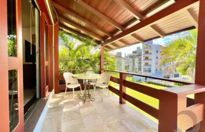 Casa residencial com 4 quartos sendo 2 suítes no bairro itaguaçú
