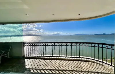 Apartamento com 3 quartos à venda na Avenida Governador Irineu Bornhausen, Agronômica, Florianópolis