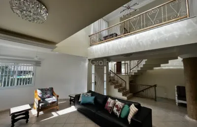 Casa residencial de 450 m² com 3 quartos sendo 3 suítes no bairro jurerê internacional