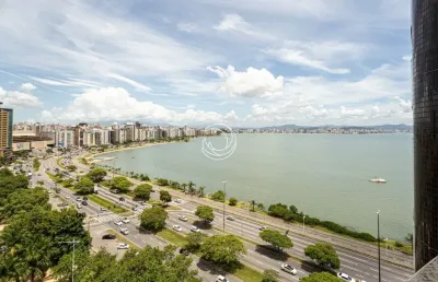 Apartamento com 4 quartos à venda na Avenida Governador Irineu Bornhausen, Agronômica, Florianópolis
