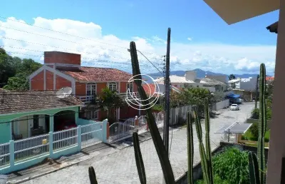 Casa com 3 quartos à venda na Rua Romanos Goedert, Fazenda Santo Antônio, São José