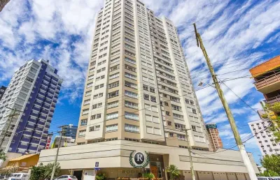 Apartamento com 4 quartos à venda na Rua Aragão Bozano, Predial, Torres