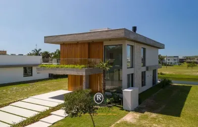 Casa em condomínio fechado com 4 quartos à venda na Rua Do Parque, Praia da Cal, Torres