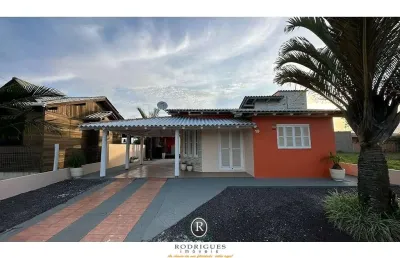 Casa com 3 quartos à venda na Rua Trinta E Três, Praia Ribeiro, Passo de Torres