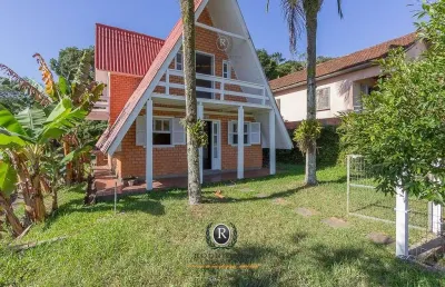Casa com 2 quartos à venda na Rua Dionel Ferro, 244, Vila São João, Torres