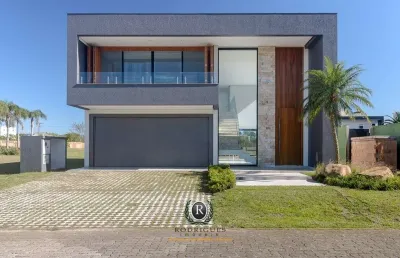 Casa em condomínio fechado com 4 quartos à venda na Avenida Alfieiro Zanardi, Praia da Cal, Torres