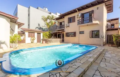 Casa com 4 quartos para alugar na Travessa Tupinambá, Centro, Torres