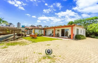 Casa com 4 quartos à venda na Rua Celeste Macedo, 160, Predial, Torres