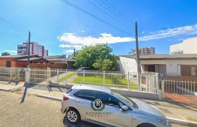 Casa com 5 quartos à venda na Rua Francisco Teixeira, Centro, Torres