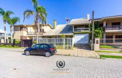 Casa com 4 quartos à venda na Rua Kalil Sehbe, Praia Grande, Torres
