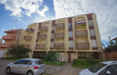 Apartamento com 3 quartos para alugar na Rua General Osório, Predial, Torres