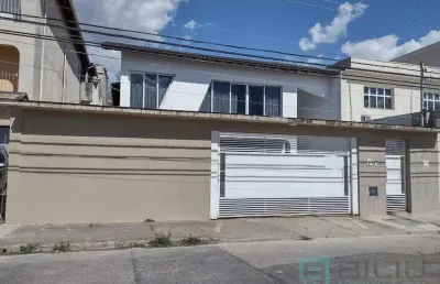 Casa com 3 quartos para alugar no Jardim São Pedro, Mogi das Cruzes 