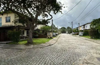 Casa a venda com 107m2, com 4 quartos e terreno de 221m2 em abrantes- camaçari/bahia