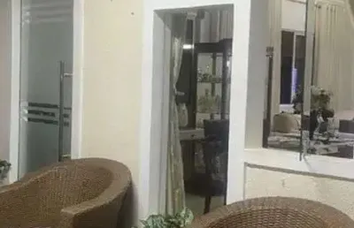 Cód. 377 buraquinho casa térrea 4/4 sendo 3 suítes com piscina e 2 vagas