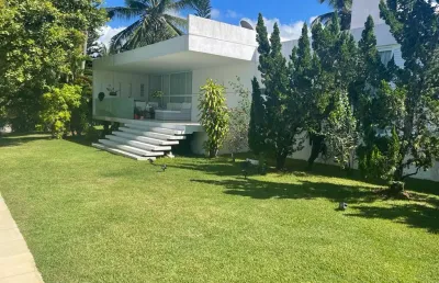 Cód. 434/3761 lauro casa 2/4 com suíte e dependência reformada e espaçosa