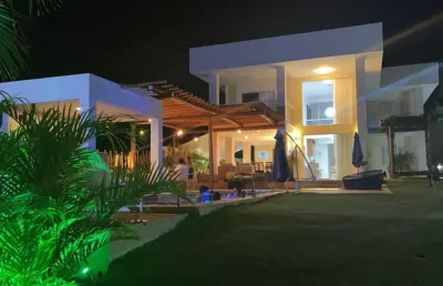 Cód. 8005 imbassaí casa com 5 suítes vendido porteira fechada