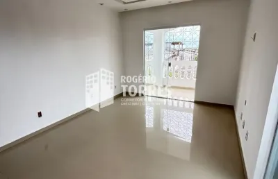 Casa 1º andar a venda de 3/4, 1 suíte em castelo branco