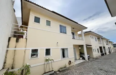 Cód. 245 praia do flamengo casa com 3 suítes reversível para 4 suítes