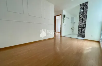 Apartamento a venda de 2/4, nascente e garagem no jardim das margaridas