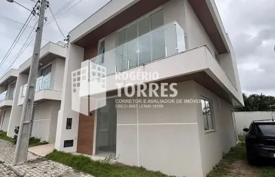 Casa duplex a venda de 4/4, 3 suítes com garden 26m² e 2 garagens em abrantes