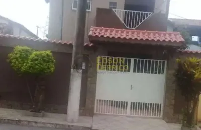 Sobrado com 2 dormitórios à venda, 182 m² por r$ 270.000 - vila sao benedito - pindamonhangaba/sp