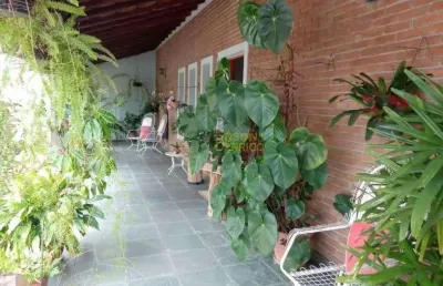 Casa com 4 dormitórios à venda, 325 m² por r$ 760.000,00 - jardim residencial doutor lessa - pindamonhangaba/sp