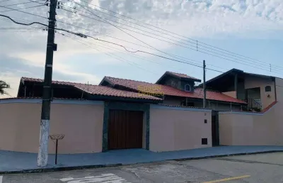 Casa com 3 quartos à venda na Bela Vista, Pindamonhangaba 
