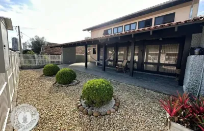 Casa com 3 quartos à venda no velha, blumenau , 260 m2 por r$ 1.200.000