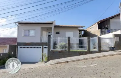 Casa com 3 quartos à venda em água verde, blumenau , 361 m2 por r$ 1.200.000