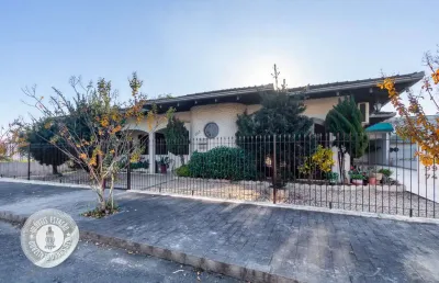 Casa com 4 quartos à venda no itoupava norte, blumenau , 289 m2 por r$ 877.000