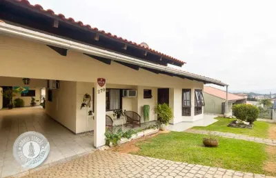 Casa com 3 quartos à venda em água verde, blumenau , 193 m2 por r$ 1.190.000