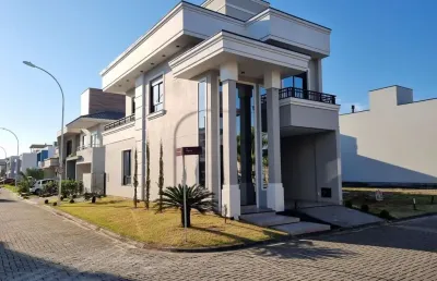 Casa alto padrão de 3 dormitórios | 1 suíte | deltaville | biguaçu