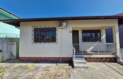 Casa com 4 quartos à venda na Rua Joaquim Carneiro, 954, Capoeiras, Florianópolis
