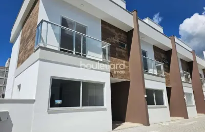 Sobrado de 2 dormitórios | condomínio fechado | nova palhoça