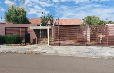 Casa térrea 4 dormitórios 1 suíte jd. vila rica cambé pr