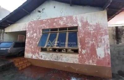 Casa com 3 quartos à venda na Rua da Abolição, 549, Jardim Vila Rica, Cambé