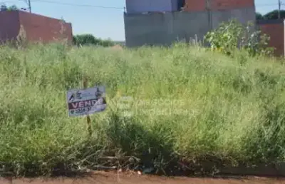 Terreno à venda na Rua José Dos Santos, 136, Planta São Francisco, Cambé