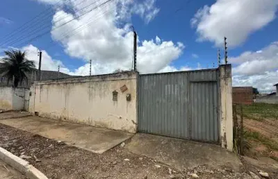 Casa com 3 quartos à venda na Rua Julita Lemos Palmeira, 730, Novo Horizonte, Arapiraca